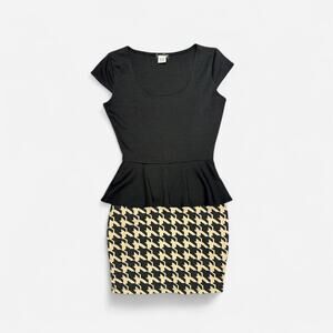 Venus dress black square scoop neck. peplum top and bodycon houndstooth skirt